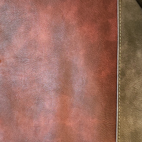 Shoulder Bag - Picture 11 of 16